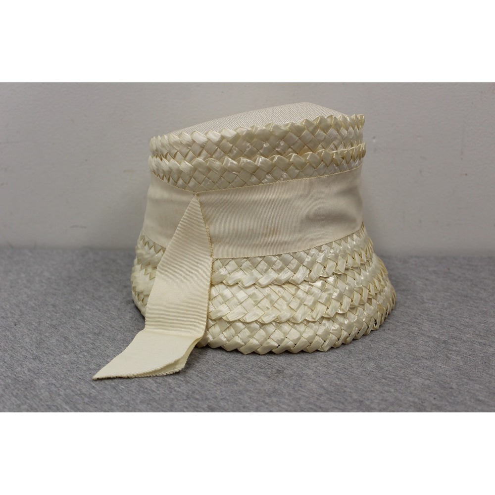 Vintage Hat Womens Cream Woven Straw Pillbox Grosgrain Ribbon Bow Union Made - Picture 1 of 7